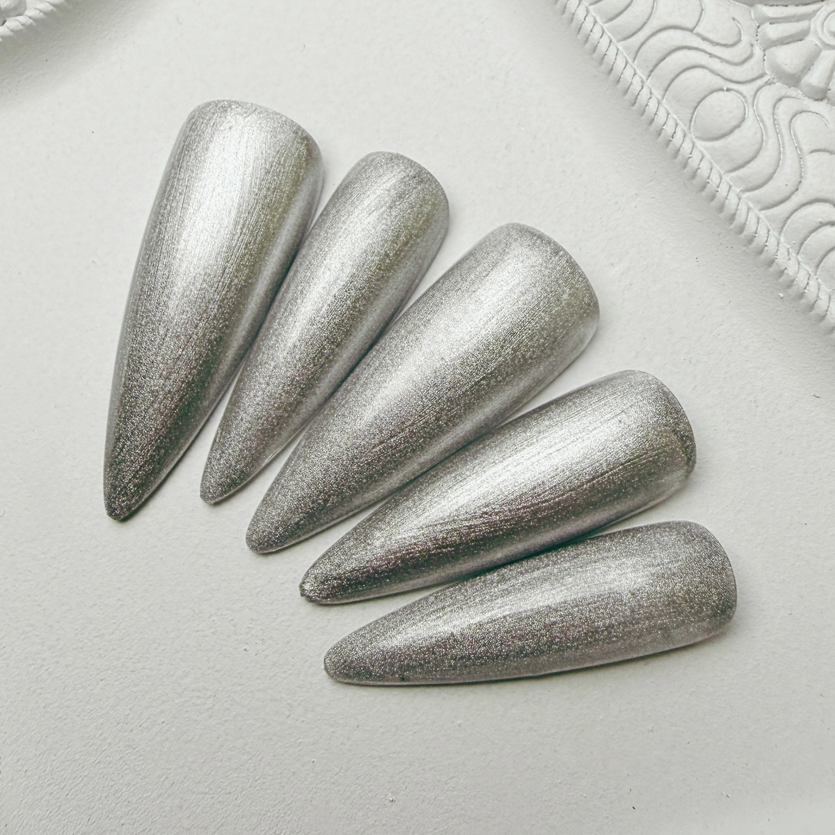 Moonlit Silver - Silver Solid Color Press On Nail Set